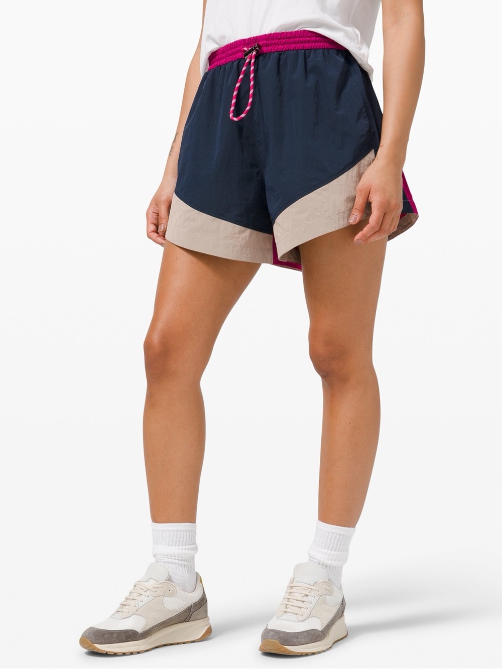 Lululemon Evergreen Hiking Shorts - Limited Edition Color